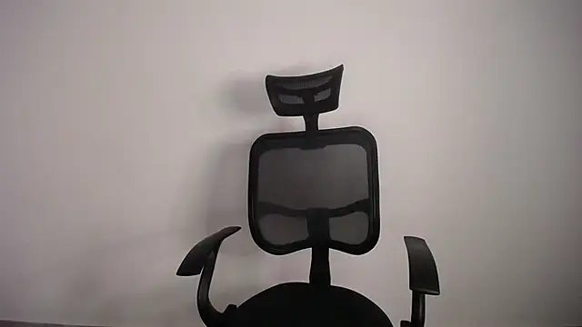 present the magic online show from February 7, 8:53 pm