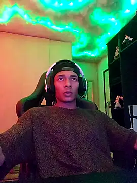 Jhonyblack 1 online show from November 6, 8:01 pm