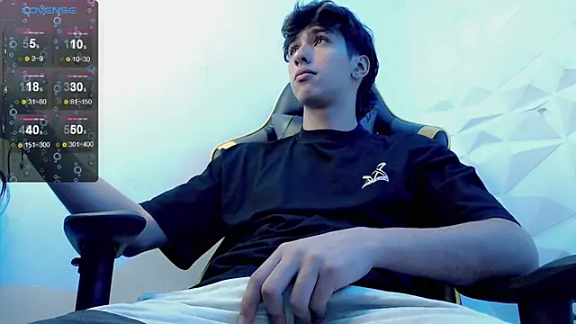 Snapshot of Jake_tripp chatting on March 21, 3:12 am Jake tripp online show from March 21, 3:12 am