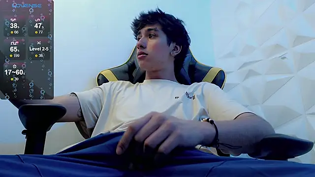 Snapshot of Jake_tripp chatting on January 28, 4:29 am Jake tripp online show from January 28, 4:29 am