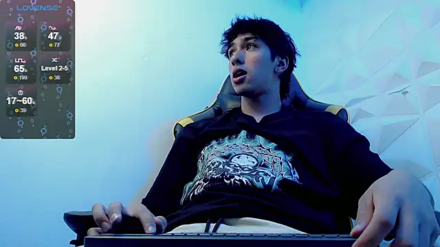 Snapshot of Jake_tripp chatting on February 7, 4:27 am Jake tripp online show from February 7, 4:27 am