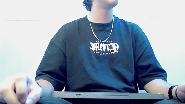 Snapshot of Jake_tripp chatting on October 23, 5:11 am Jake tripp online show from October 23, 5:11 am