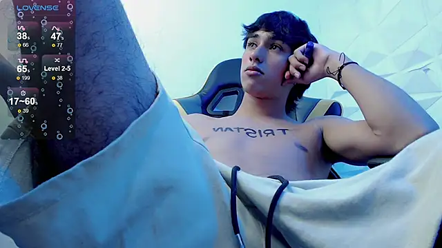 Snapshot of Jake_tripp chatting on February 23, 3:50 am Jake tripp online show from February 23, 3:50 am