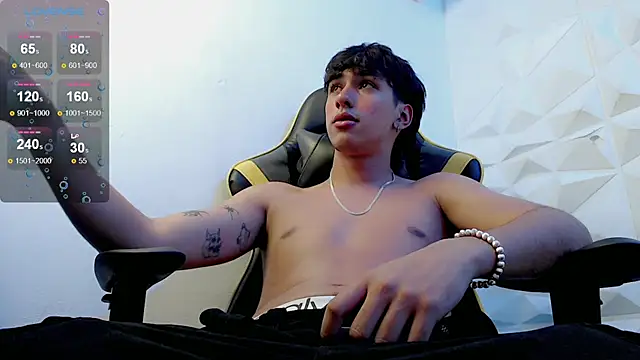 Snapshot of Jake_tripp chatting on March 8, 7:13 am Jake tripp online show from March 8, 7:13 am