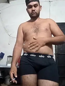 travieso2893 online show from November 14, 6:48 am