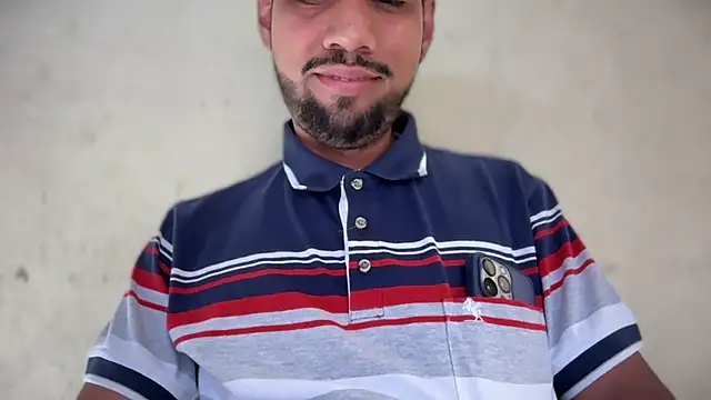 Snapshot of EnriquePersian197 chatting on January 21, 3:39 pm EnriquePersian197 online show from January 21, 3:39 pm