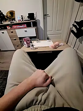 Kevindauerhorny online show from January 19, 3:21 pm