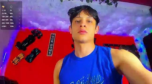 Snapshot of LilOwen_ chatting on March 11, 11:15 pm LilOwen  online show from March 11, 11:15 pm