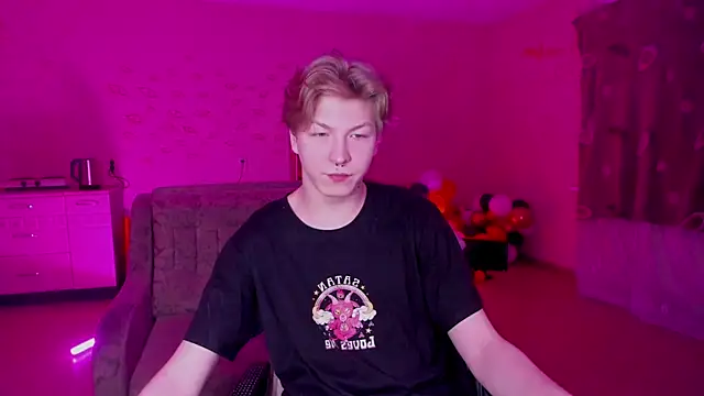 TheMikeSever online show from January 28, 8:04 pm