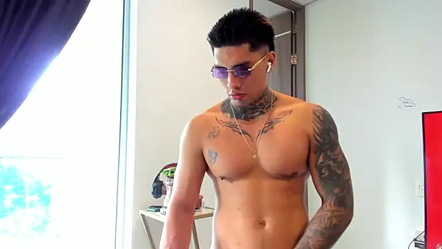 Dominiofit online show from April 9, 1:39 pm