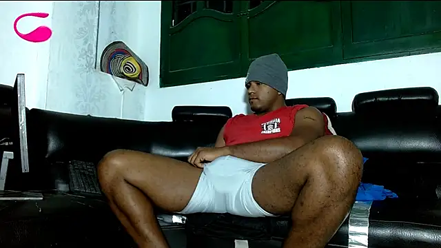 Deleon1995 online show from February 23, 1:53 am