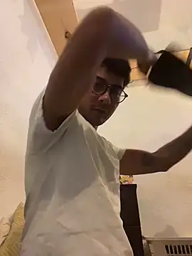 CrazyApachw online show from March 19, 3:32 am