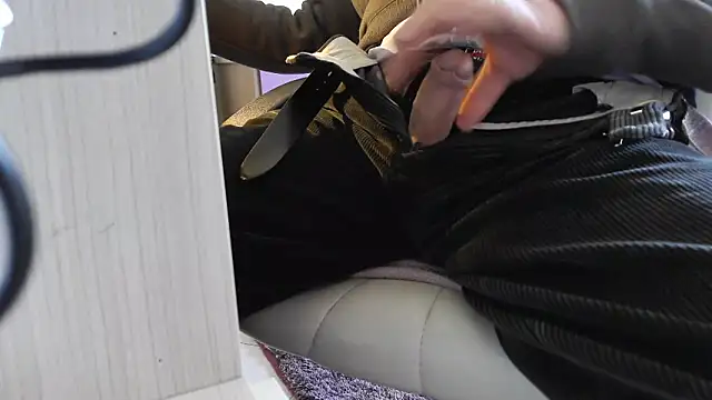 necckk1234 online show from April 6, 12:50 pm