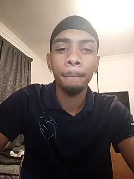 Snapshot of 29YOURZ_28_ chatting on December 19, 6:01 pm 29YOURZ 28  online show from December 19, 6:01 pm