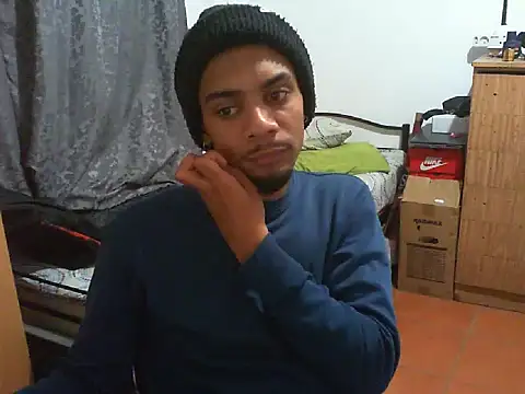 Snapshot of 29YOURZ_28_ chatting on October 2, 6:12 pm 29YOURZ 28  online show from October 2, 6:12 pm