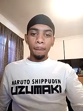 Snapshot of 29YOURZ_28_ chatting on December 17, 10:44 am 29YOURZ 28  online show from December 17, 10:44 am