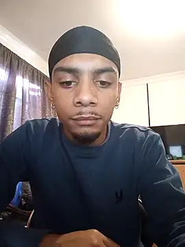 Snapshot of 29YOURZ_28_ chatting on December 12, 4:21 pm 29YOURZ 28  online show from December 12, 4:21 pm