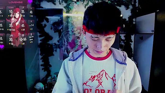 juniior 2311  online show from February 26, 9:14 pm