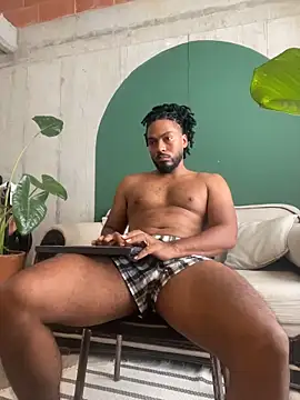 noah jones   online show from March 20, 5:50 pm