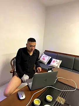 ShaoZian 1 online show from October 23, 3:37 pm