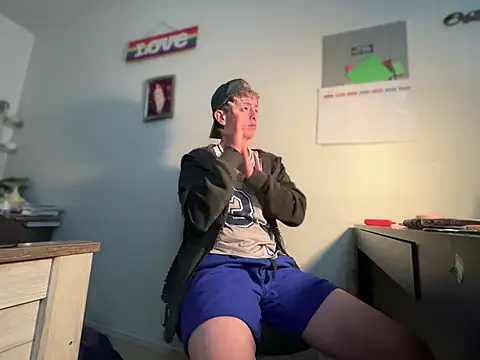 Snapshot of twentywithafelonyy chatting on March 11, 5:13 pm twentywithafelonyy online show from March 11, 5:13 pm