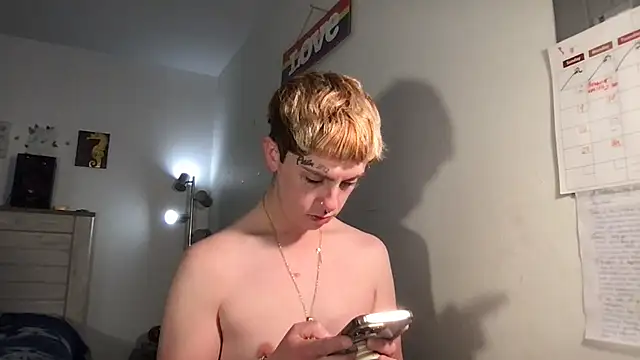 Snapshot of twentywithafelonyy chatting on January 31, 5:51 am twentywithafelonyy online show from January 31, 5:51 am