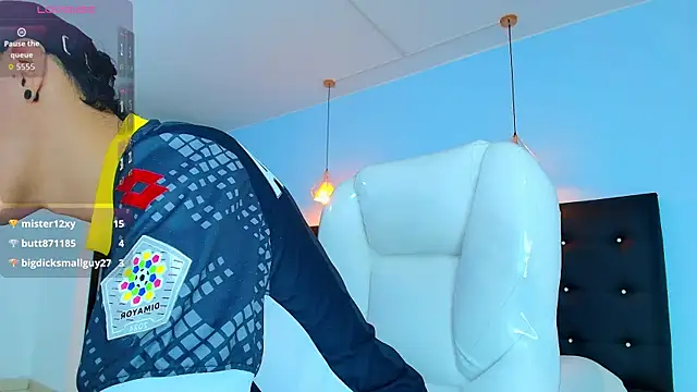 Snapshot of Lobo_17_ chatting on September 14, 4:36 am Lobo 17  online show from September 14, 4:36 am
