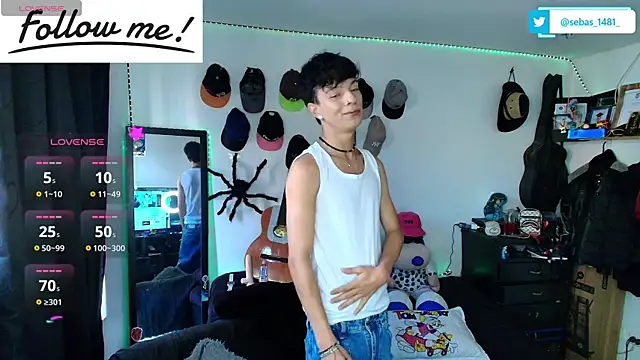 Snapshot of twink_sebas_ chatting on December 4, 2:04 pm twink sebas  online show from December 4, 2:04 pm