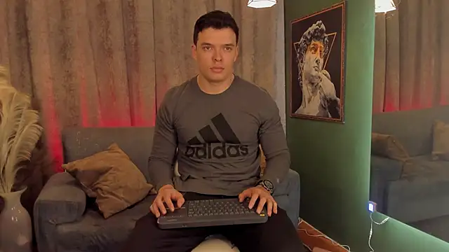 Jake Tylerr  online show from July 25, 7:10 pm