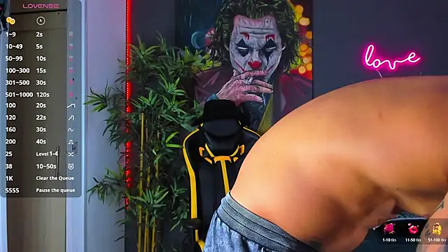 Snapshot of jordan_mayers02 chatting on March 22, 9:02 am jordan mayers02 online show from March 22, 9:02 am