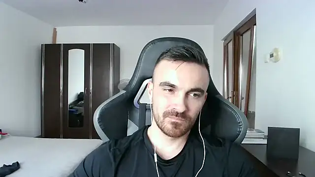 mu5clemania2 online show from December 18, 12:45 pm