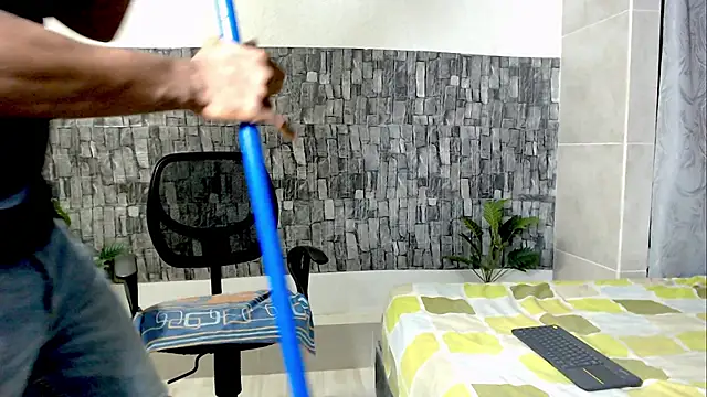 Joseephjackson online show from February 19, 2:12 pm