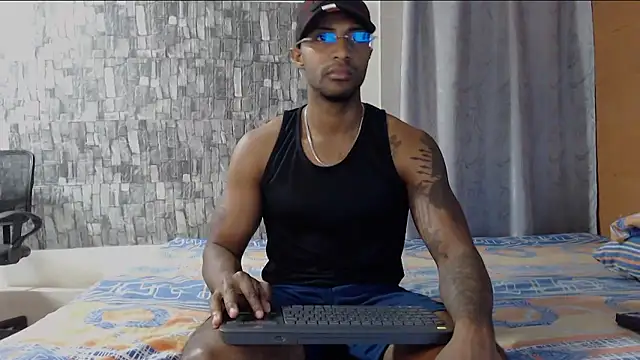 Joseephjackson online show from December 2, 11:43 am