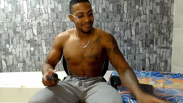 Joseephjackson online show from December 5, 4:45 pm