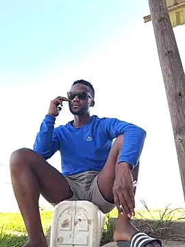 bull Giant online show from December 16, 2:49 pm