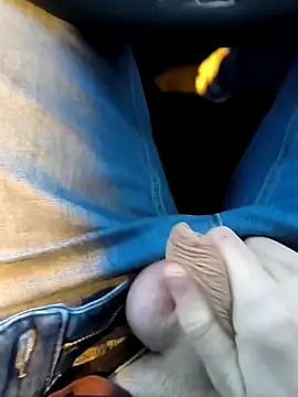 Snapshot of geilehecke1 chatting on January 6, 4:02 pm geilehecke1 online show from January 6, 4:02 pm