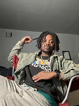 SluttyLyfe4L online show from December 1, 1:08 am