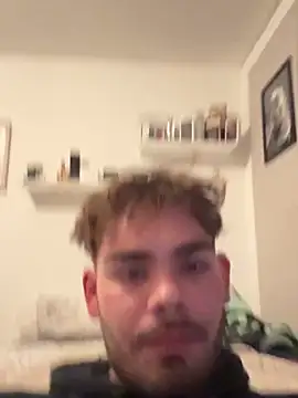 JuNIs  online show from October 19, 7:28 pm