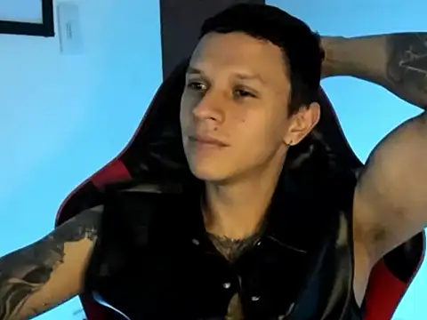 goodboy69l online show from July 1, 12:01 am
