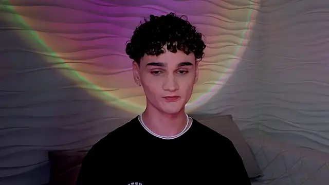 adam 21cm   online show from March 7, 4:33 pm