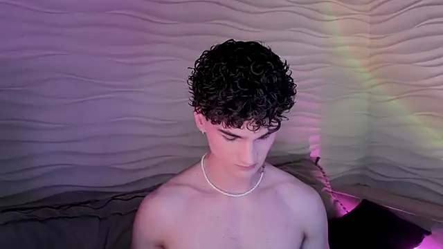 adam 21cm   online show from January 25, 4:03 pm