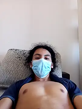 Snapshot of FKF2004 chatting on October 1, 1:48 pm FKF2004 online show from October 1, 1:48 pm