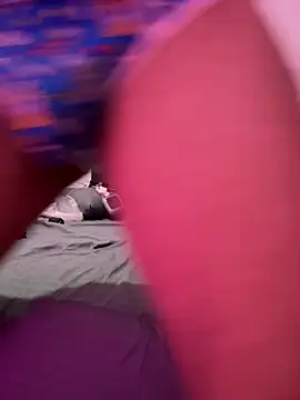 moody1996- online show from February 9, 11:36 pm