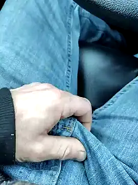 armdy371 online show from January 6, 9:43 pm