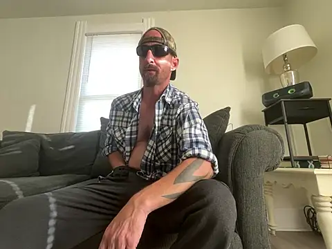 armdy371 online show from October 5, 10:03 pm