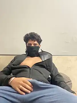 Gtownboi online show from December 17, 2:00 pm