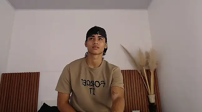 zander 2120 online show from January 16, 1:36 pm