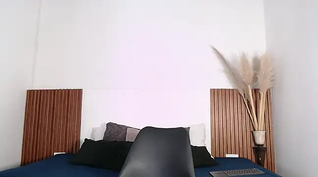 zander 2120 online show from January 22, 1:00 pm