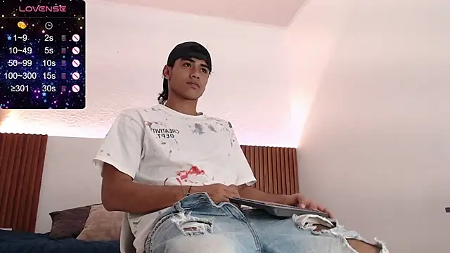 zander 2120 online show from February 18, 3:31 am