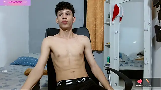 Snapshot of jeff_ross chatting on January 28, 9:50 pm jeff ross online show from January 28, 9:50 pm